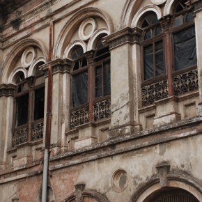 Mughal-era buildings in Old Dhaka